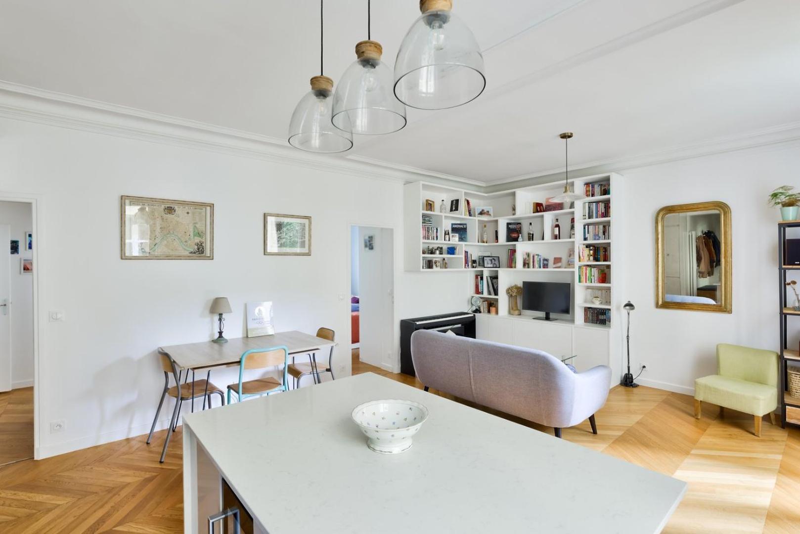 Bright In The Heart Of Le Marais *