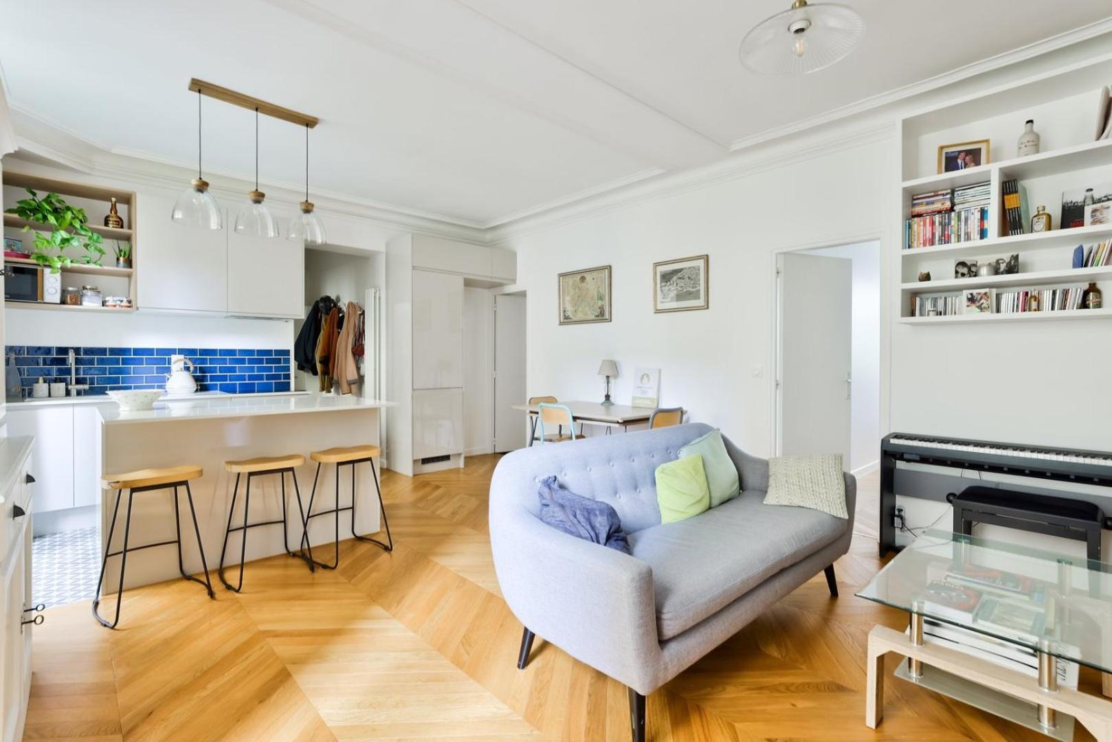 Bright In The Heart Of Le Marais Apartment