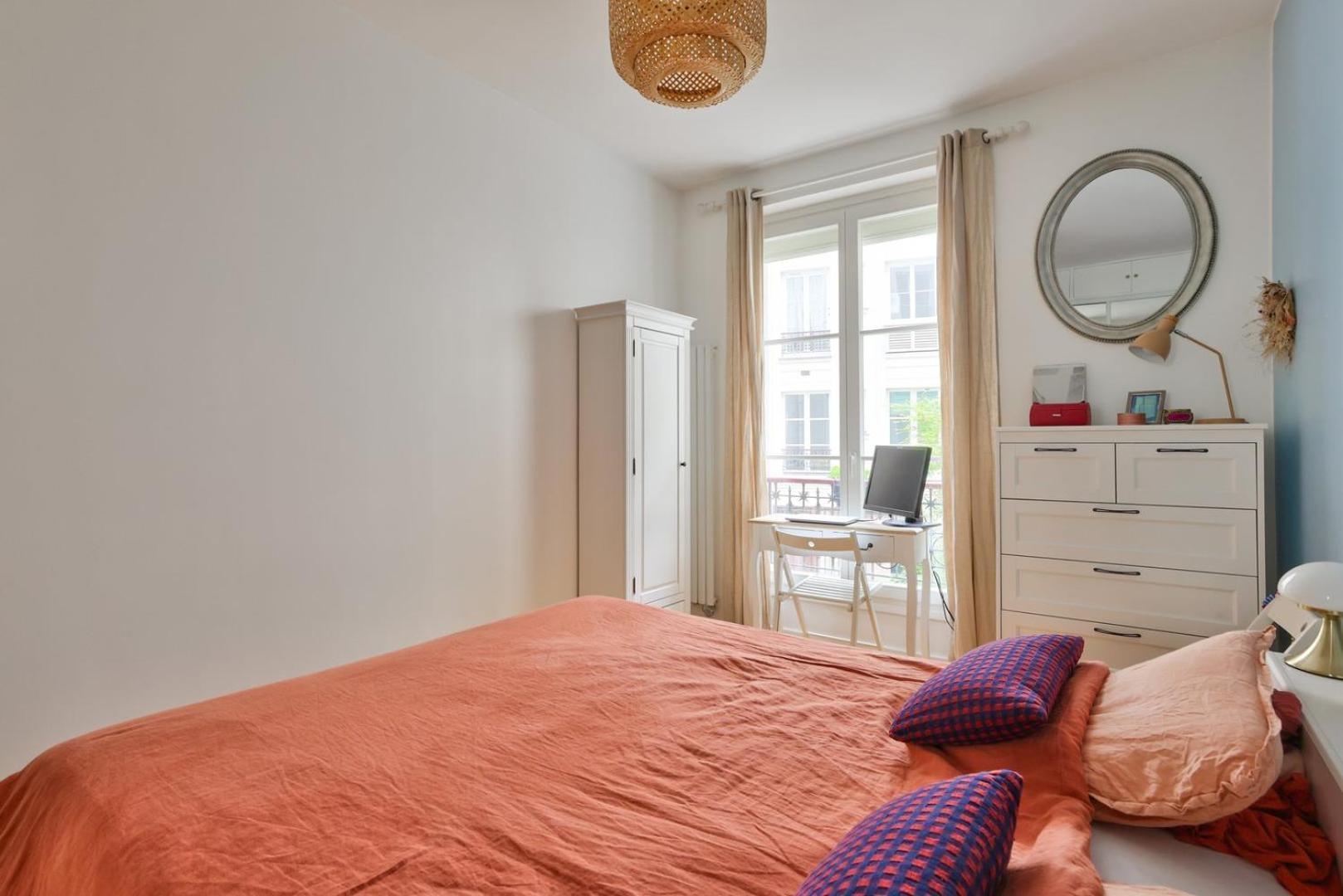 Bright In The Heart Of Le Marais * Paris